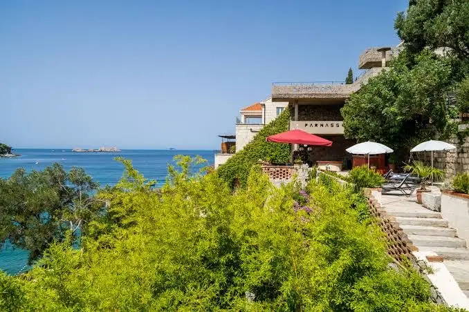 Boutique &amp; Beach Hotel Villa Wolff