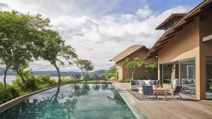 Four Seasons Peninsula Papagayo, Costa Rica