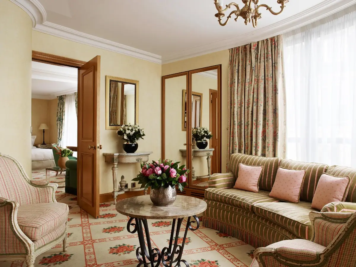 Hotel de Vigny Champs Elysees Paris