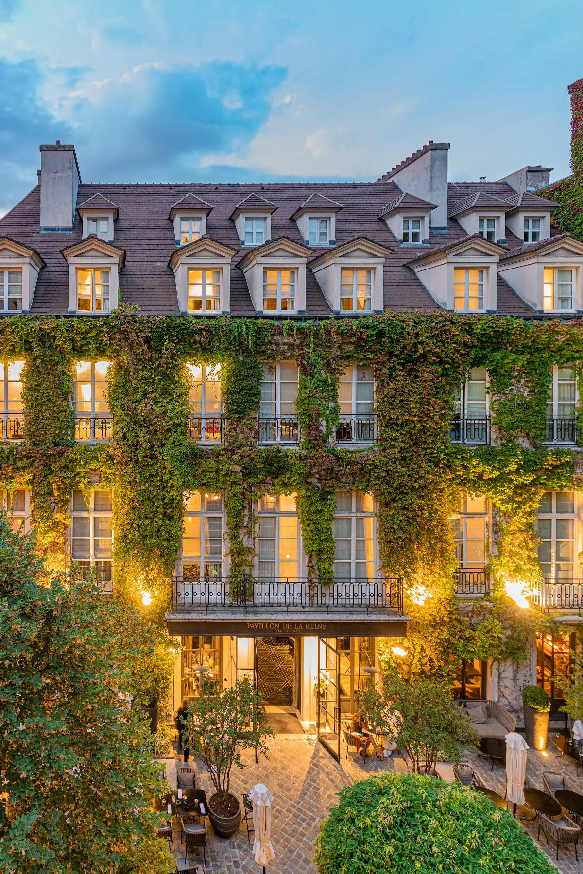 Le Pavillon de la Reine