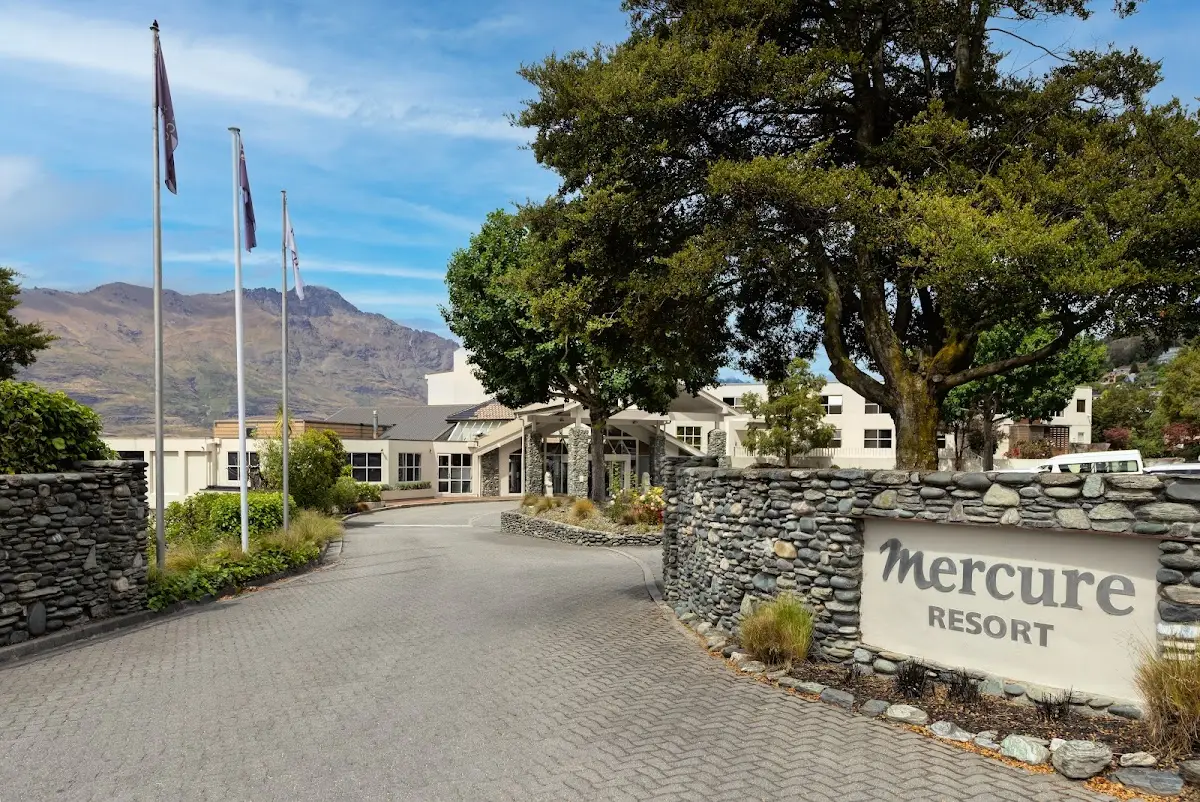 Mercure Queenstown Resort