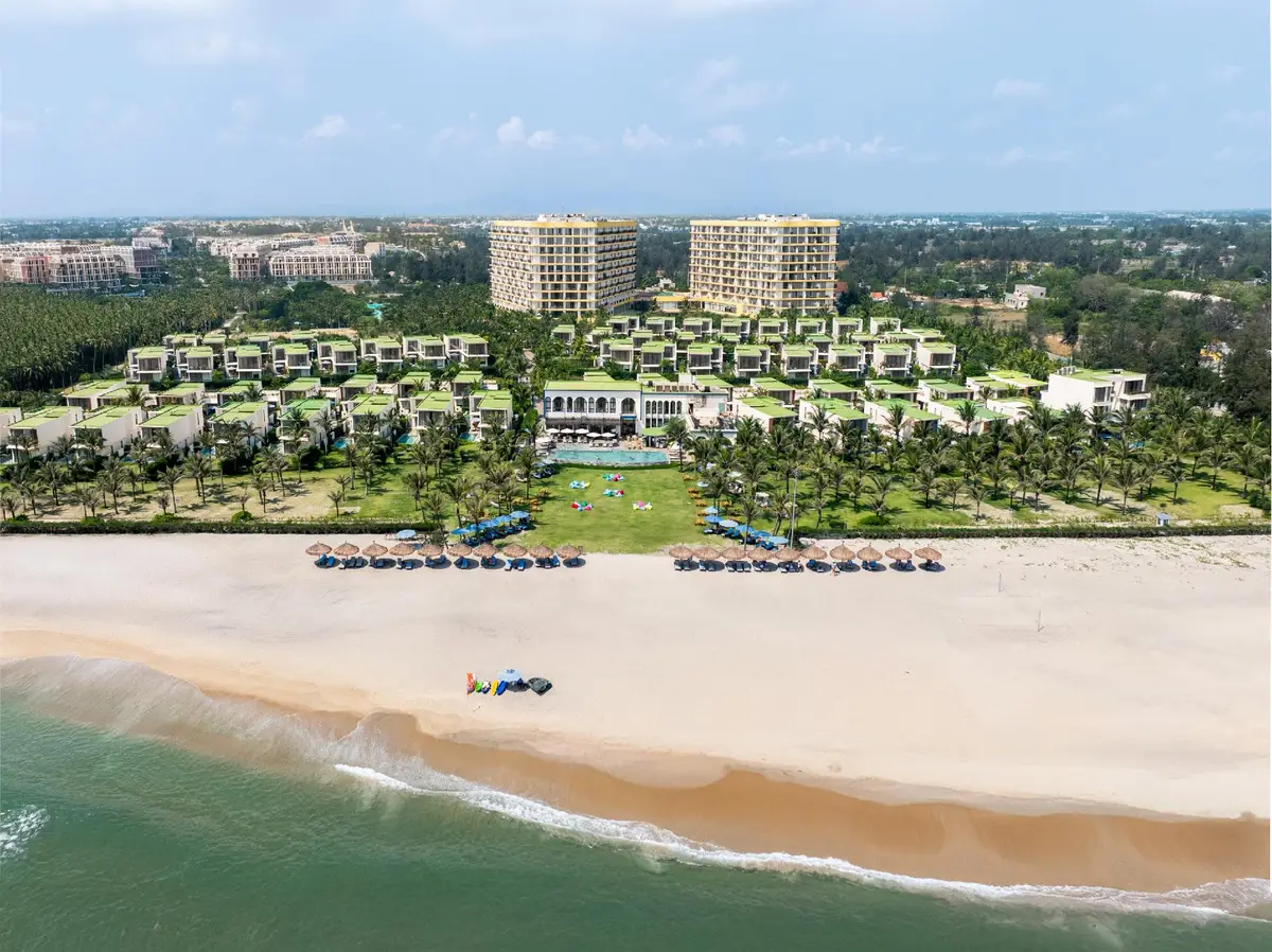 Wyndham Hoi An Royal Beachfront Resort &amp; Villas